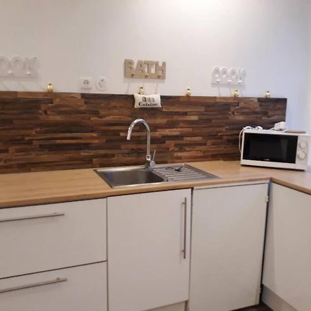 Appartement Agreable Au Centre Wifi Saint-Léonard-de-Noblat المظهر الخارجي الصورة
