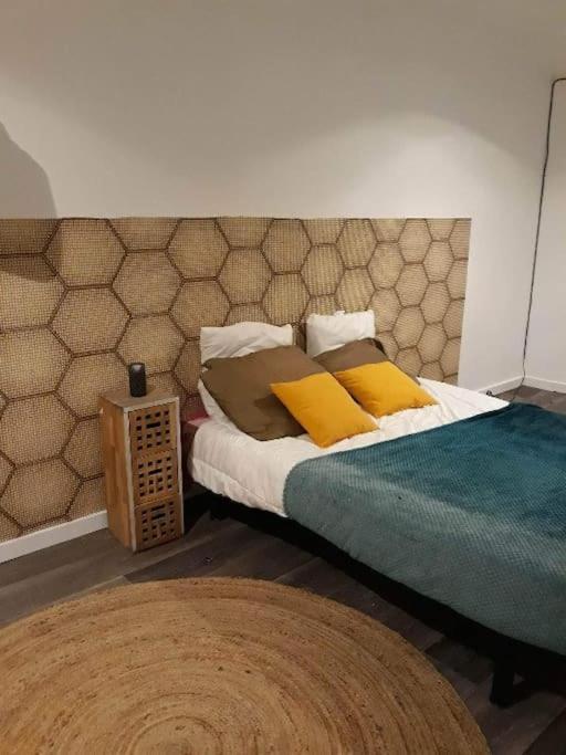 Appartement Agreable Au Centre Wifi Saint-Léonard-de-Noblat المظهر الخارجي الصورة